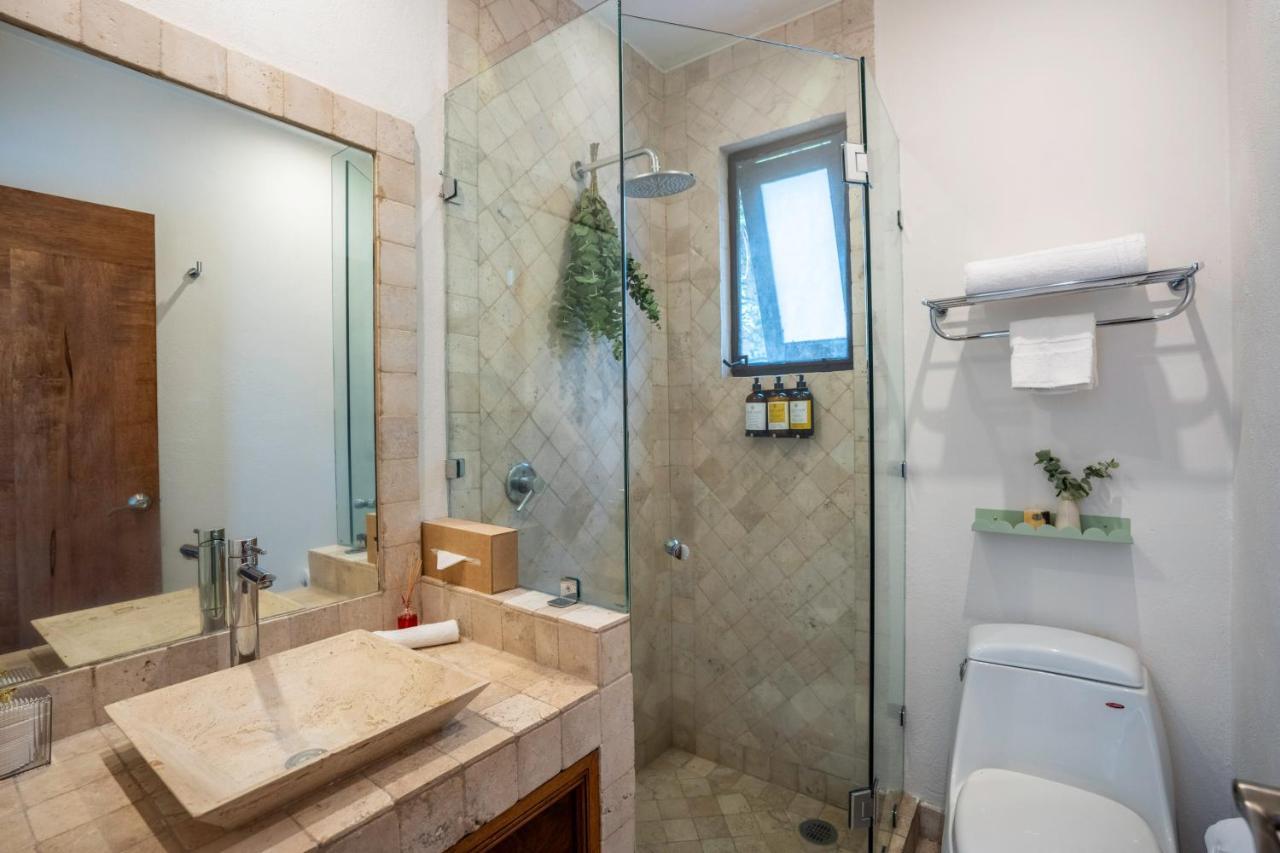 Angelic Centro 2br, Pool & Jacuzzi, Gated Village